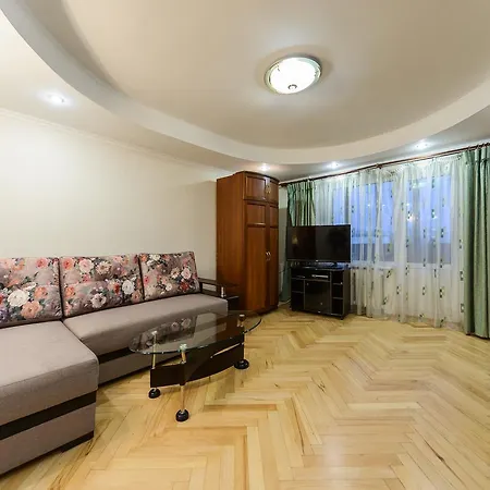 Apartment On Lesi Ukrainky Blvd